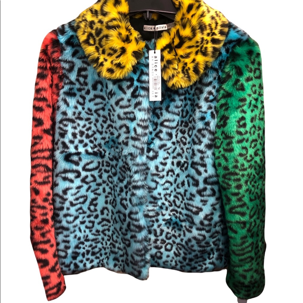 Alice + Olivia woman jacket warm fashionable beautiful